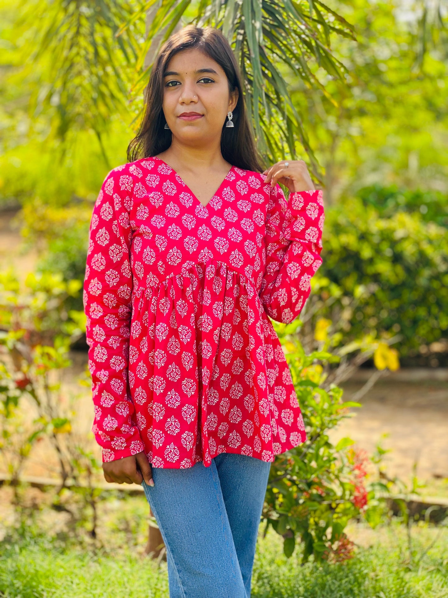 Gota print full sleeve V neck short kurti