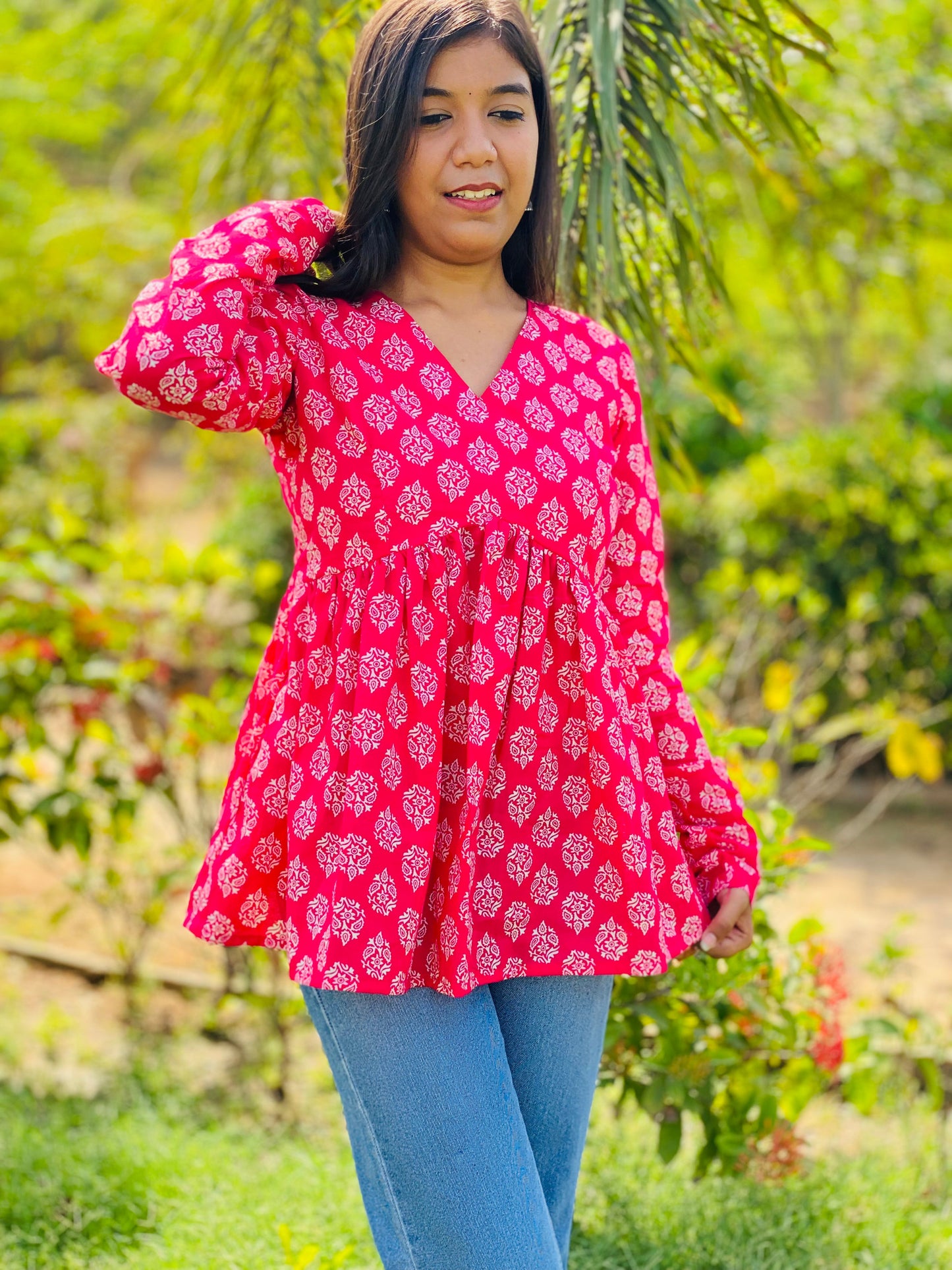 Gota print full sleeve V neck short kurti