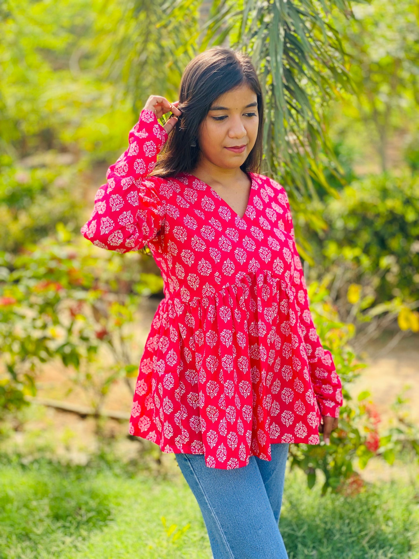 Gota print full sleeve V neck short kurti