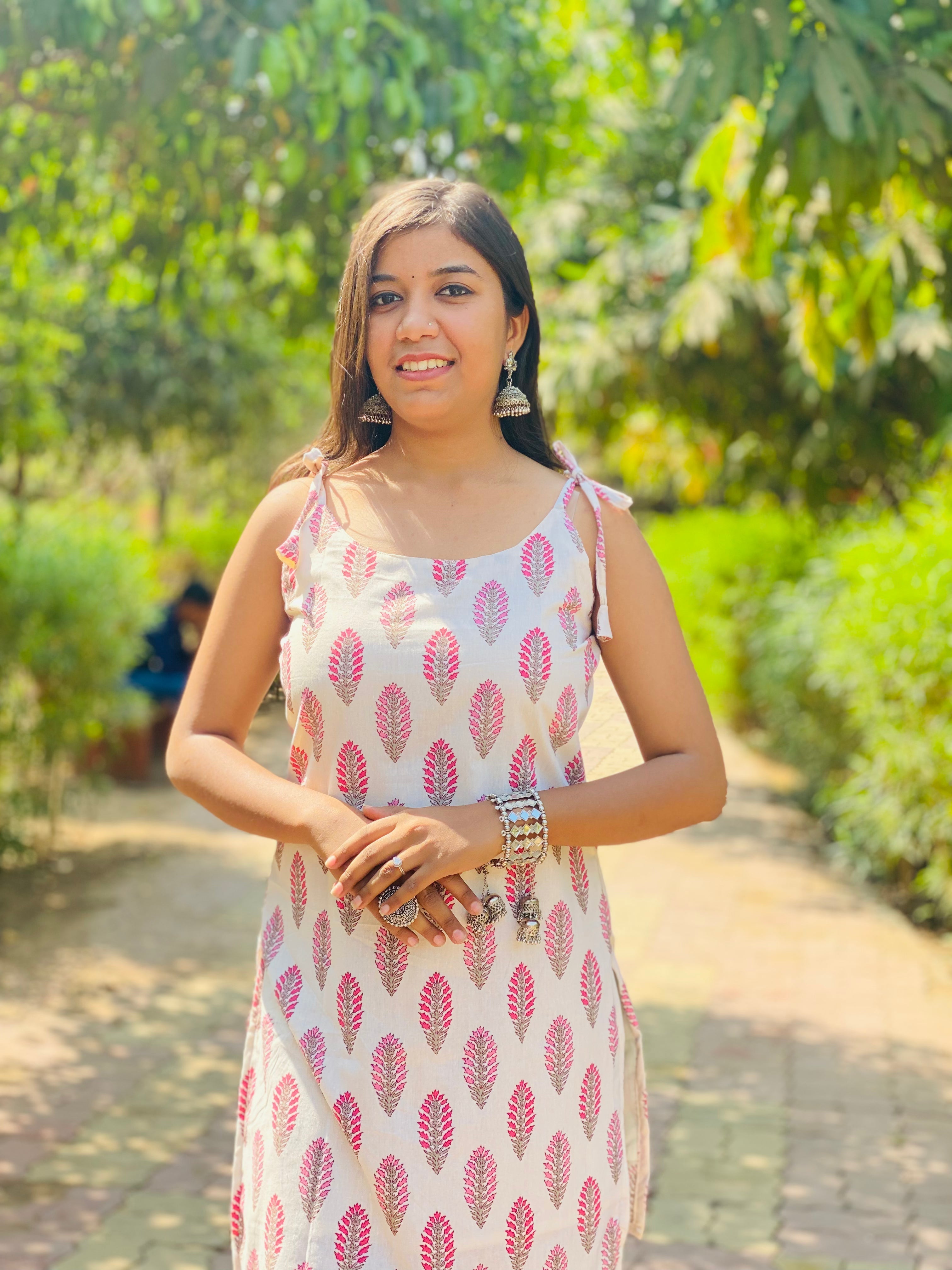 Pink leaves design short kurti