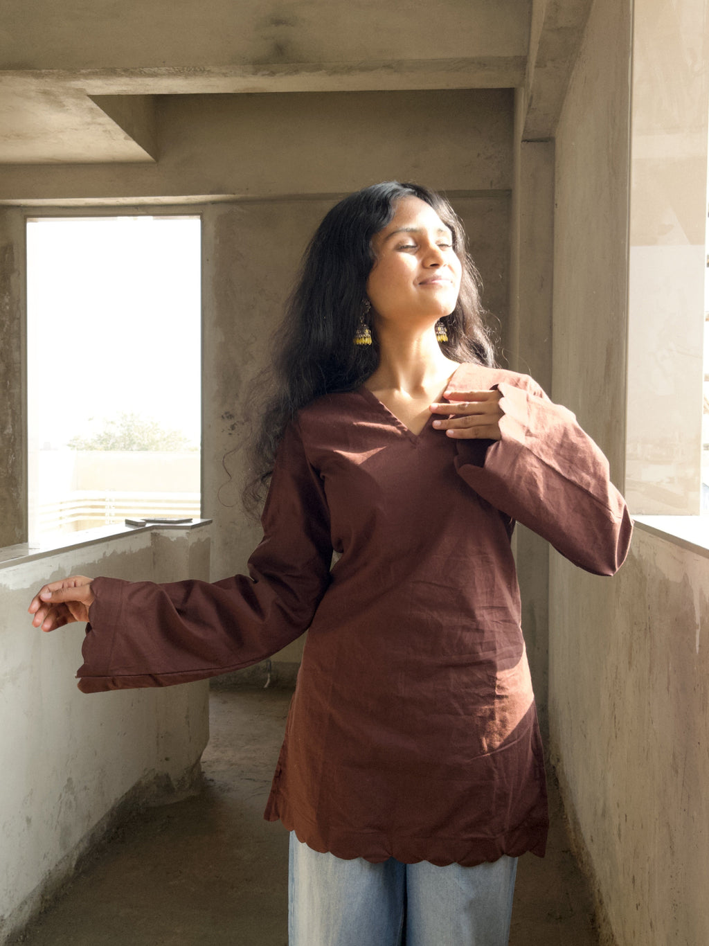 Cocoa Calm Short V-Neck Kurti