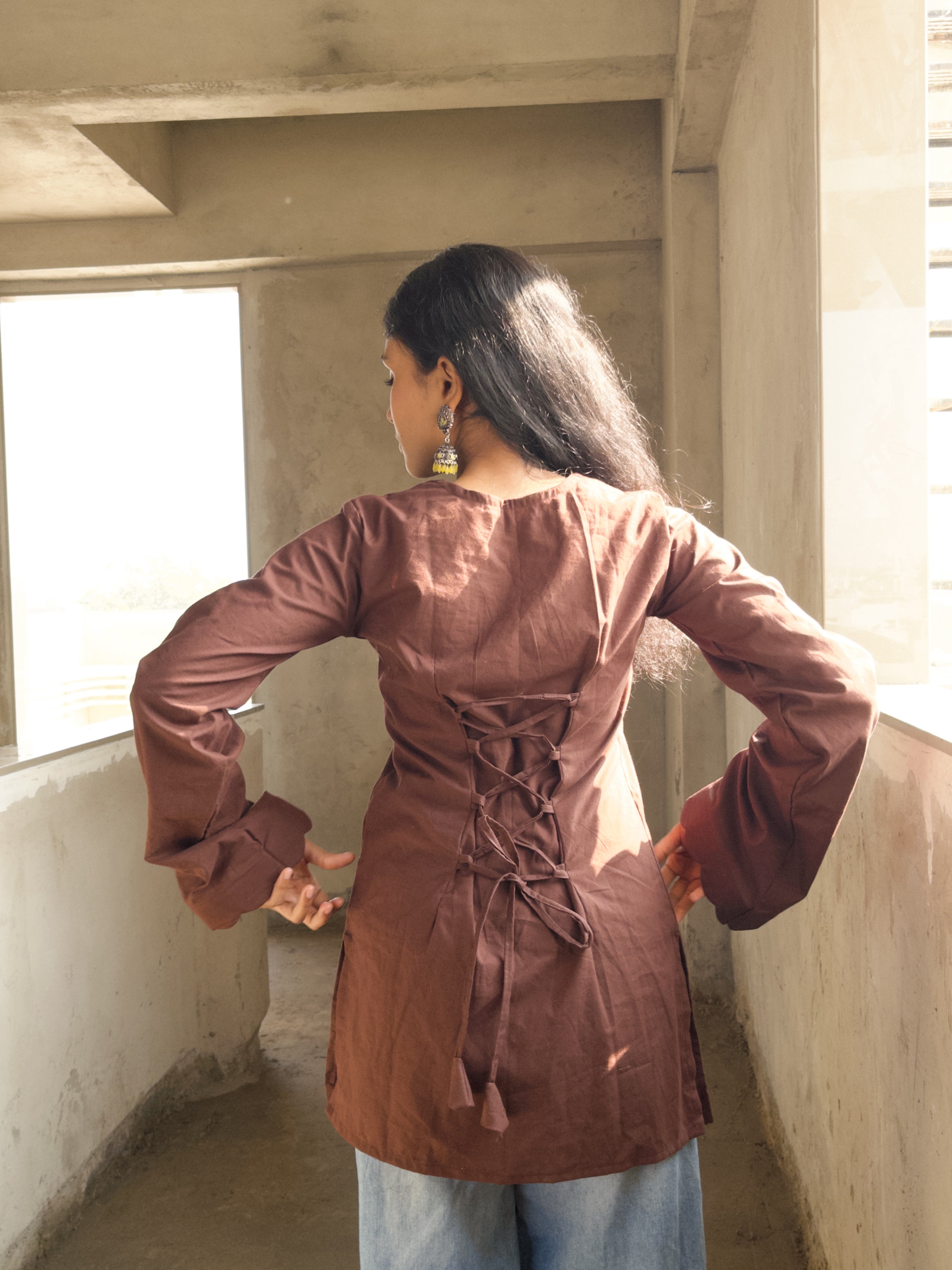 Cocoa Calm Short V-Neck Kurti