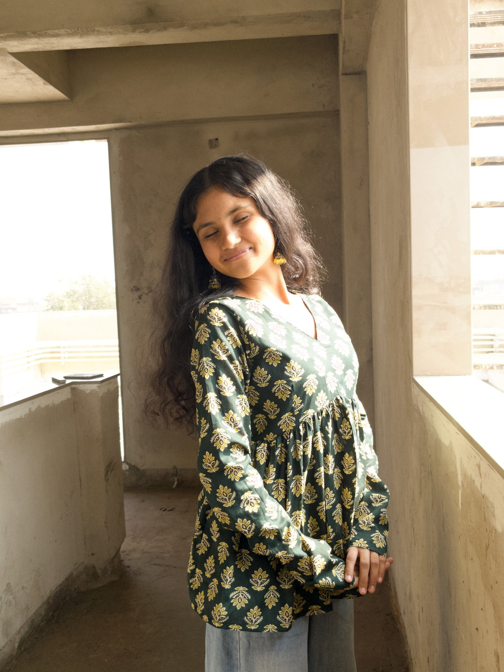 Emerald Phool Short V-Neck Kurti