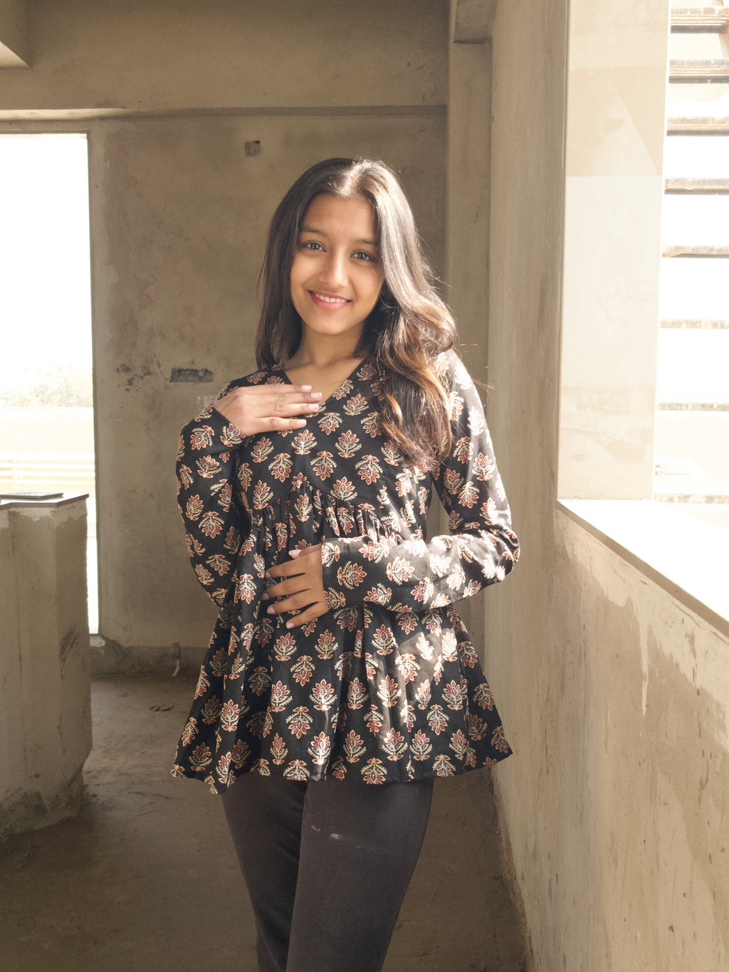 Midnight Gulab Short V-Neck Kurti