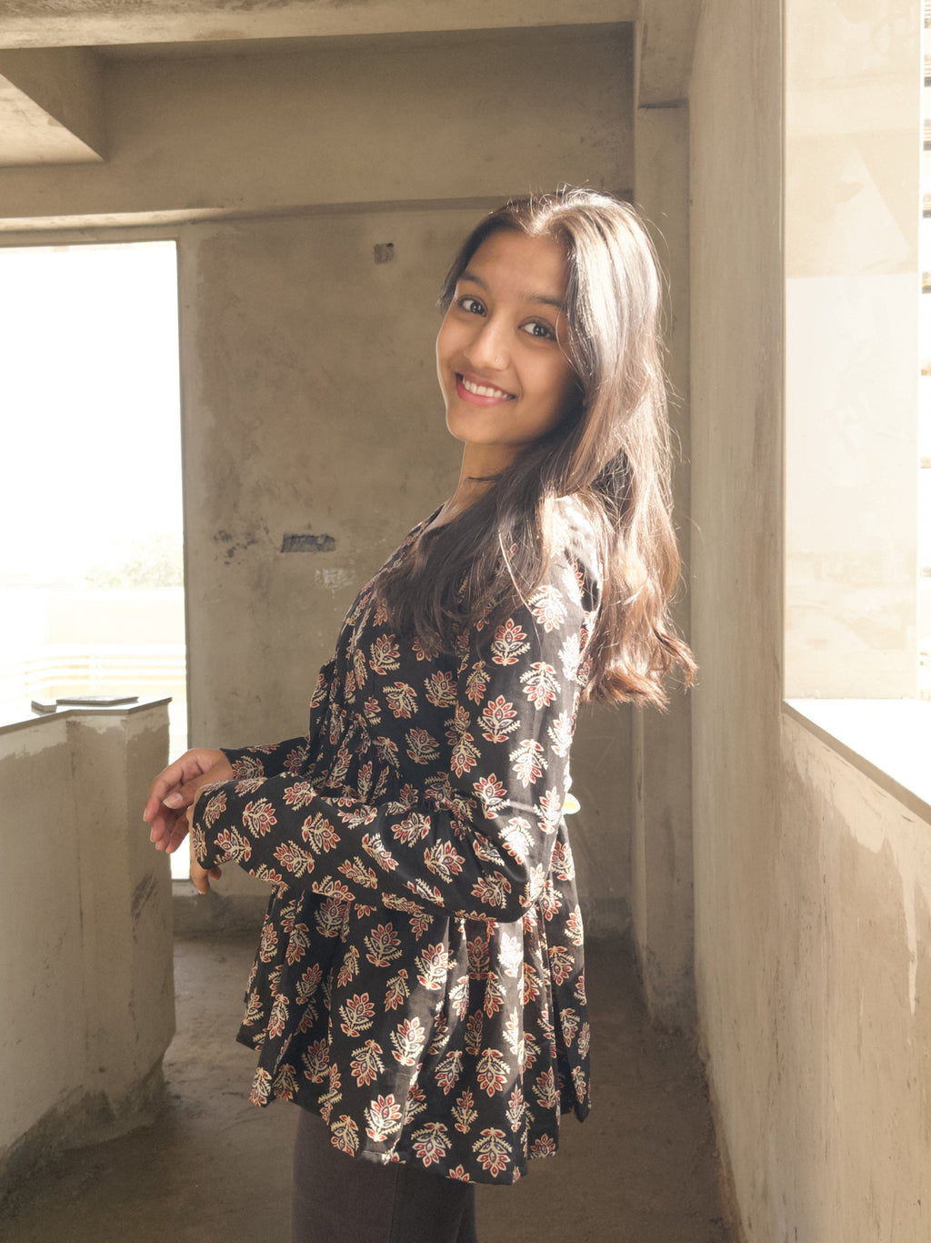 Midnight Gulab Short V-Neck Kurti