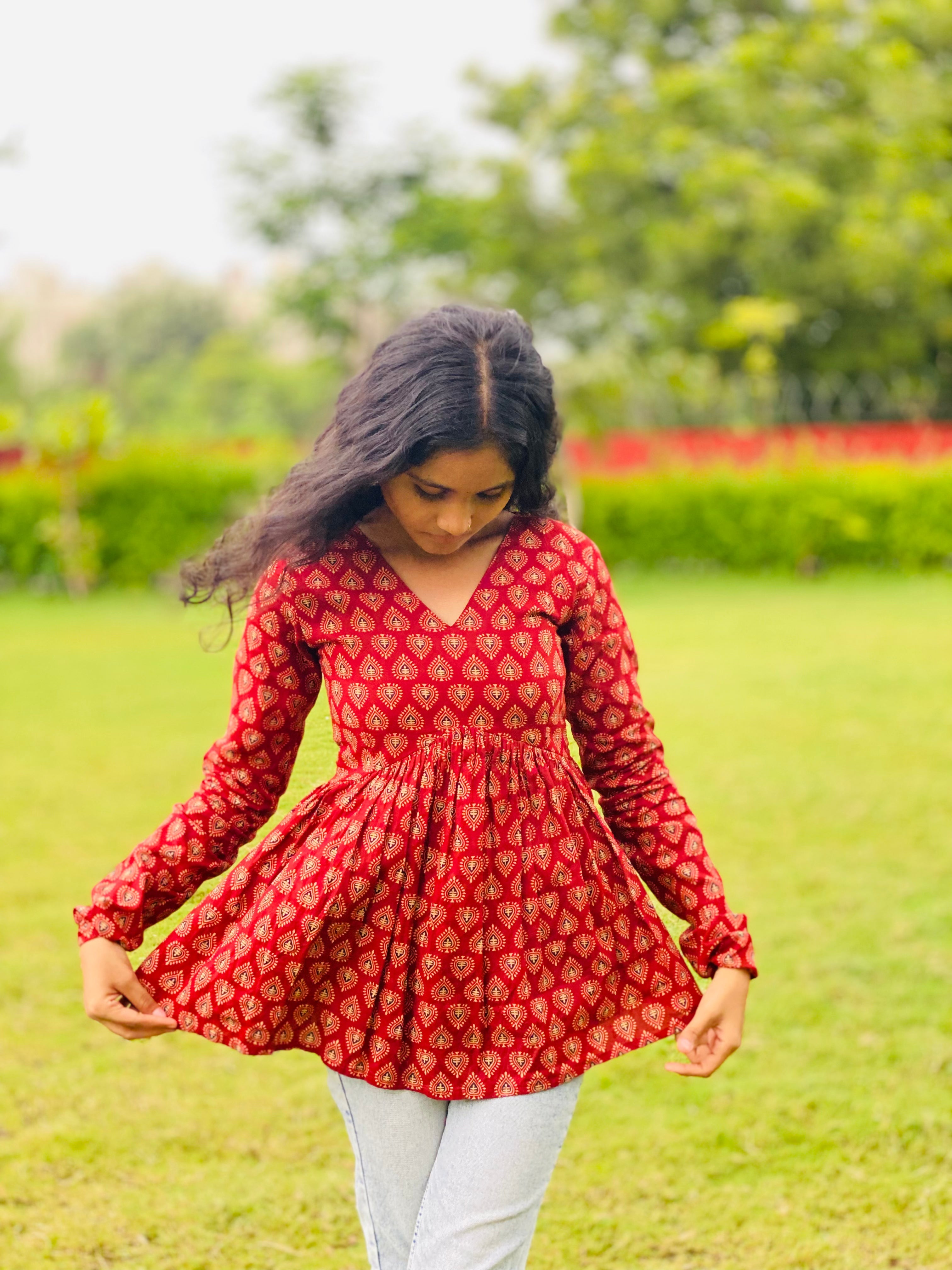 Red V Neck Full Sleeve Short Kurti